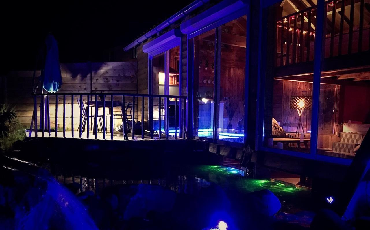 Villa Shangri-La At Concepts En Barousse Créchets Eksteriør bilde