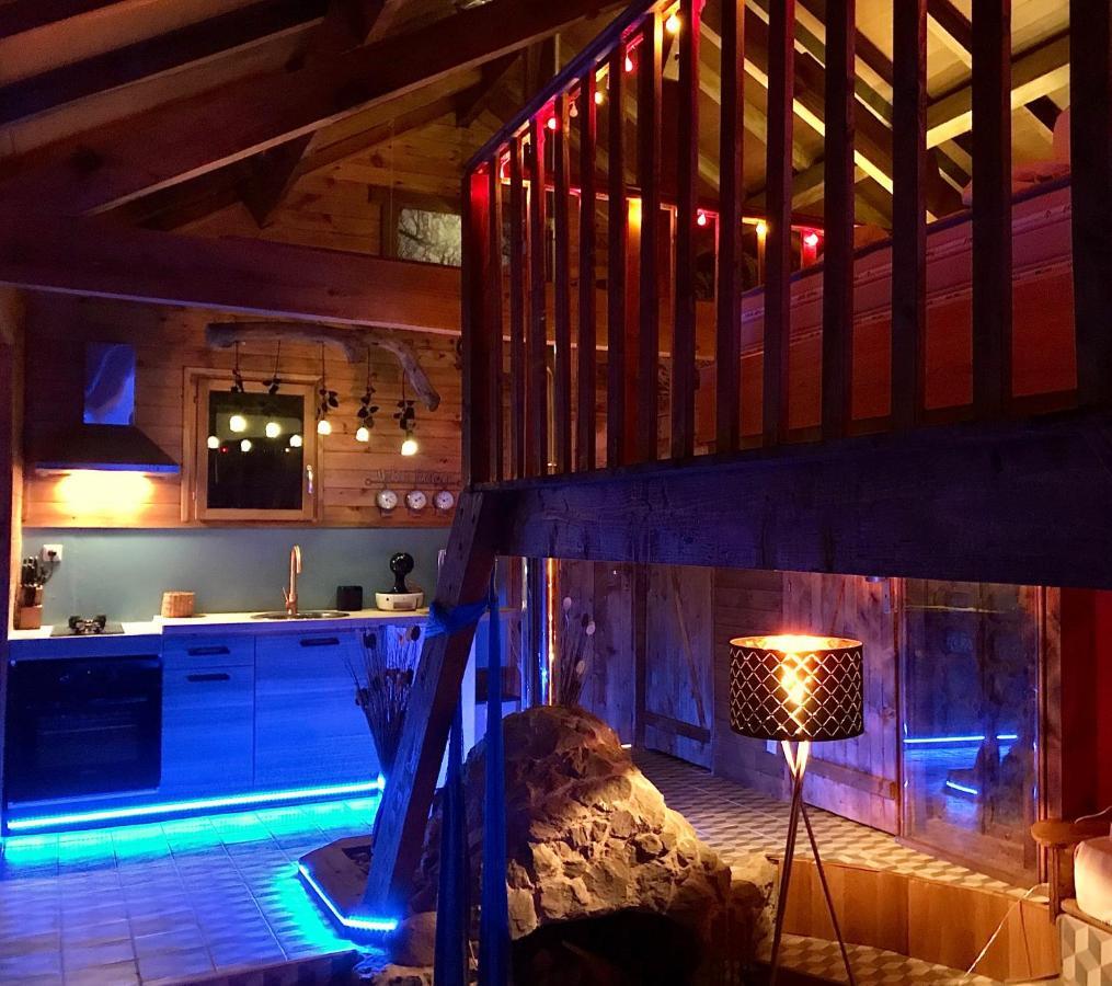Villa Shangri-La At Concepts En Barousse Créchets Eksteriør bilde